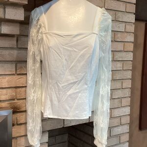 Mixed Threads Elegant Lace Sleeve Women's Top